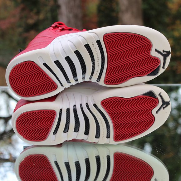 Air Jordan 12 Retro Gym Red Size 5Y - Picture 12 of 12